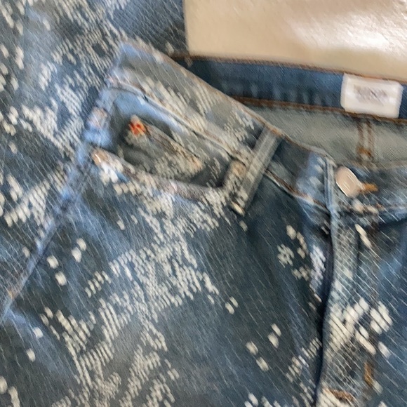 Hudson Skinny Jeans - Picture 5 of 5